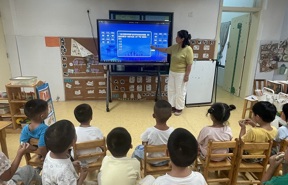 萌娃学避险 安全记心间 